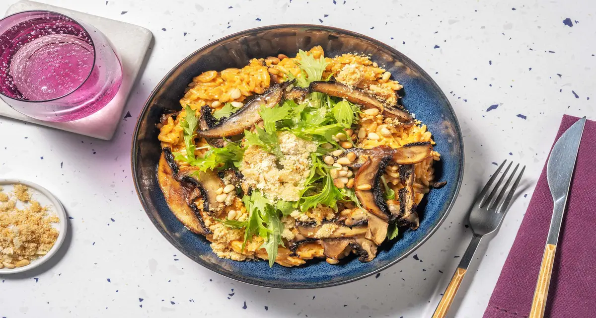 Cremet tomat-'orzotto' med kyllingebryst